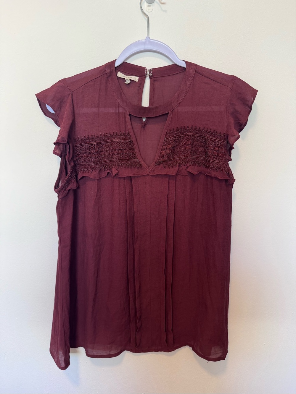 Women's Burgundy Boho Ruffle Split-Neck Top